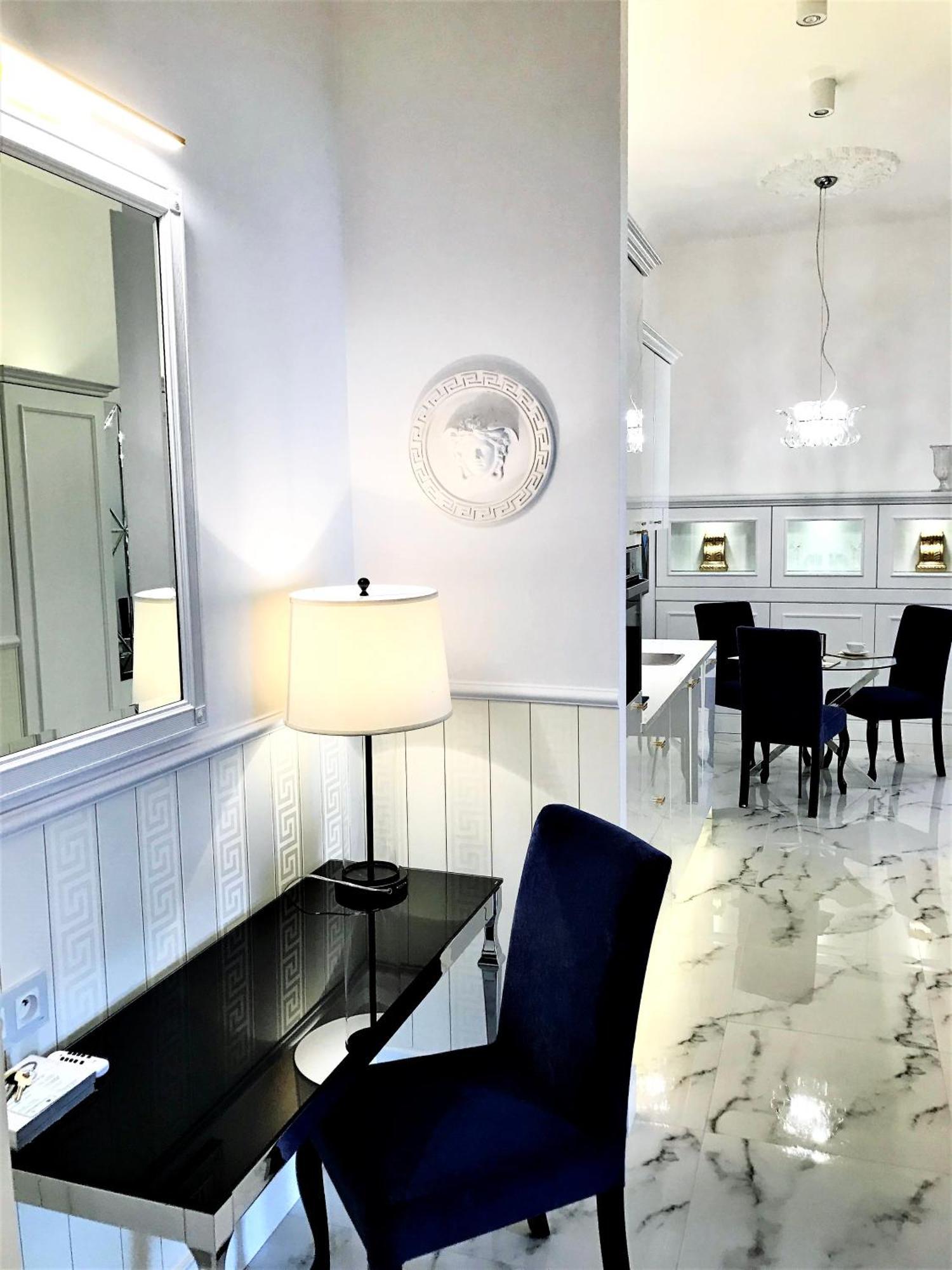 Mondrian Luxury Suites & Apartments Old Town Warschau Zimmer foto