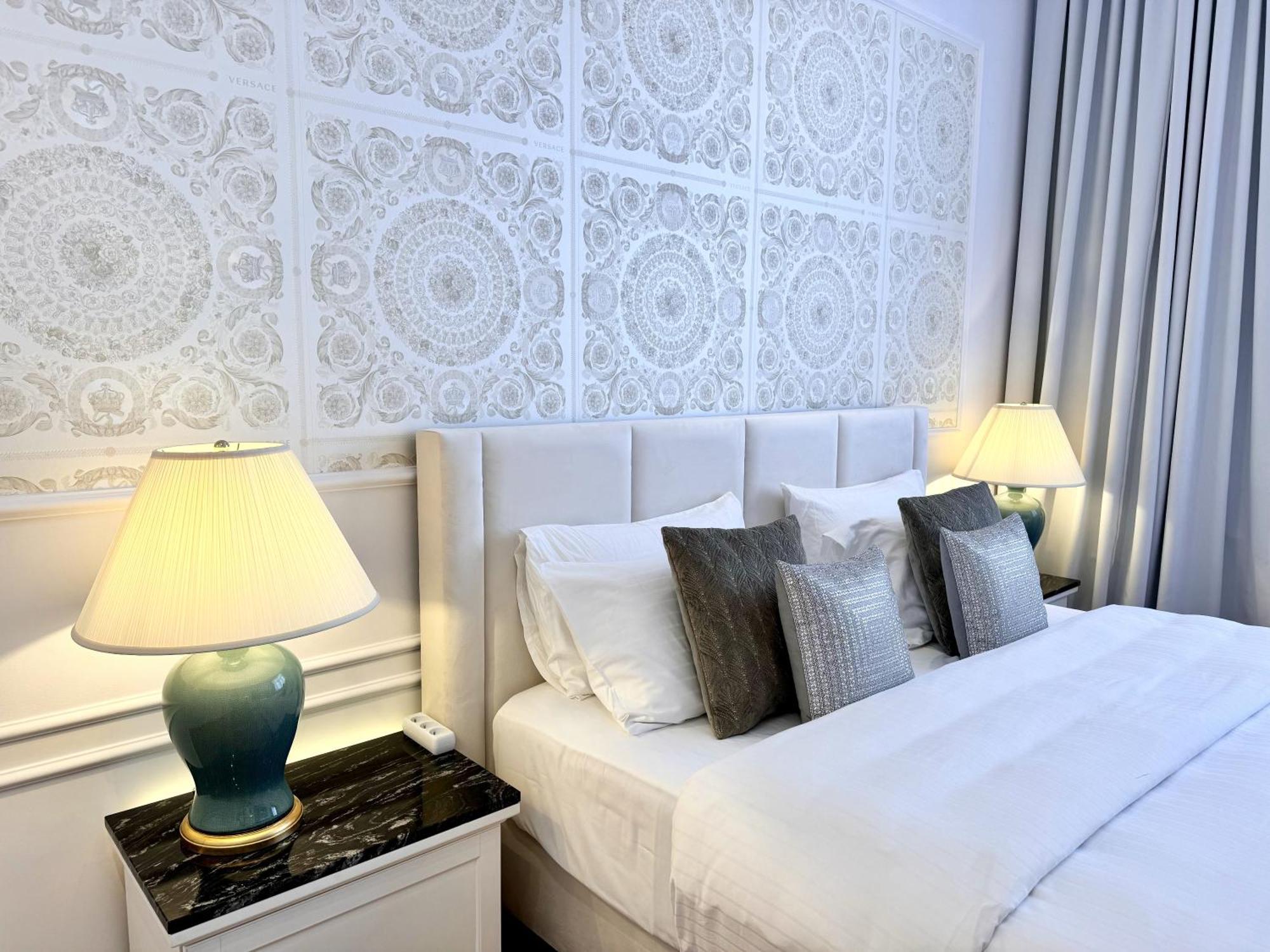 Mondrian Luxury Suites & Apartments Old Town Warschau Zimmer foto